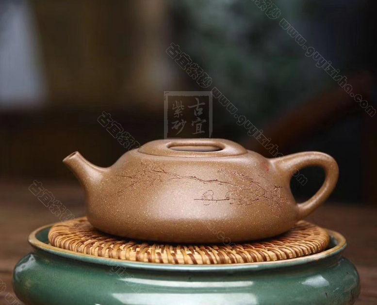 《牛蓋石瓢》